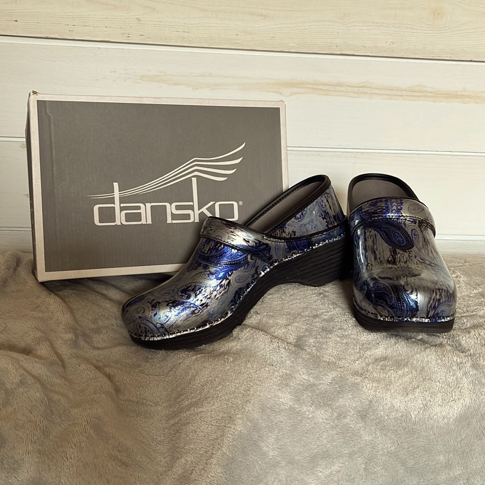Dansko Nursing shoes